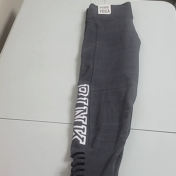 NWT Medium Victoria Secret Grey Ankle Leggings - Picture 4 of 4